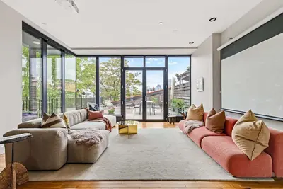 Image de Leonard by Rove Travel | 2br Ph Loft McCarren Park