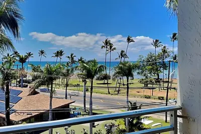 Image de Island Surf 510 | Water Views, Across from the Beach + In the Heart of Kihei!