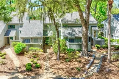 Image de Ocean Cove 832 l 2br, 2ba Villa near the beach