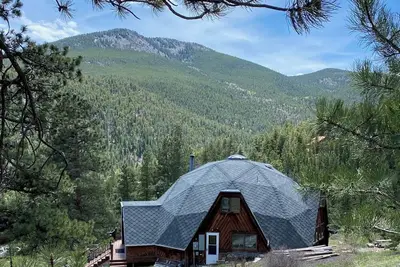 Image de Beautiful Dome House on 7 Mountain Acres\n30 minutes to Boulder or Golden