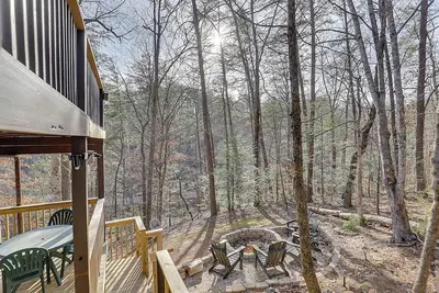 Image de Sevierville - The Mountain Dacha - 4 Bedrooms - Sleeps 10