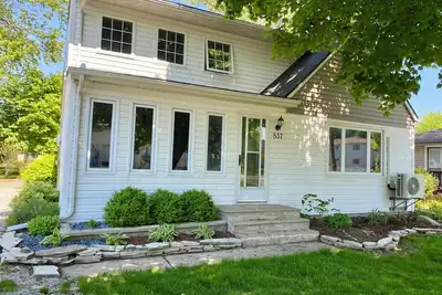 Image de Family-sized home 5 minutes from beaches & Point Pelee National Park!