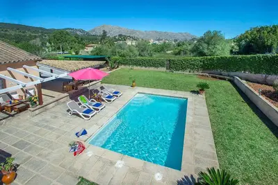Appealing Family Villa, Private Pool, Fantastic Mountain Views - 15 mins walk to Old Town Pollenca!