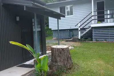 Image de 'Kardinia' Holiday Home close to Dalpura Beach and boat ramp.