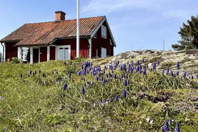 Image de Completely renovated holiday home not far from the Göta Canal