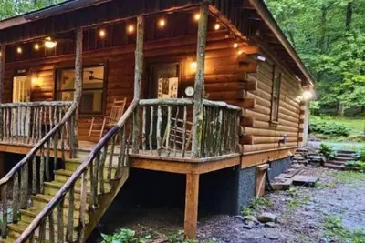 Saluda Summit at Saluda Grade Cabins!