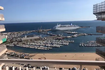 Image de Escapade parfaite face à la mer : Appartement cosy avec vue spectaculaire à Palamós 🌅⚓