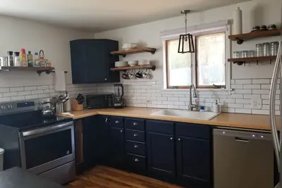 Image de Adventure House: Fully Stocked Kitchen 5 mins from Michigan Tech