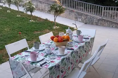 Image de Maison de campagne \"El Rincón De Lokiz\" avec vue sur les montagnes, terrasse privée et Wi-Fi
