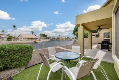 Image de Lake Haven + Heated Pool, Dock & Pontoon Boat