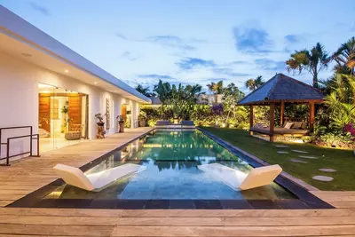Image de Pristine, Huge Pool 4 Br Villa Near Seminyak, Gorgeous, Perfect to Relax