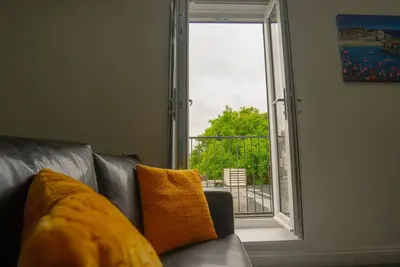Image de Modern Comfort in the Heart of Cardiff - Ideal for City Newcomers