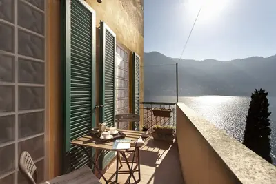 Image de Appartement Ă Moltrasio avec 1 chambres Ă coucher, 4 couchages