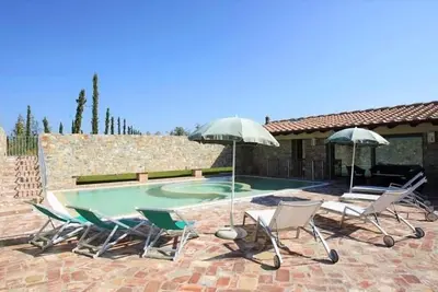 Image de Villa à Montaione avec 3 chambres à coucher, 6 couchages