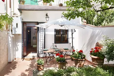 Image de Appartement à Florence avec 2 chambres à coucher, 4 couchages