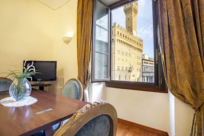 Image de Appartement à Florence avec 2 chambres à coucher, 4 couchages