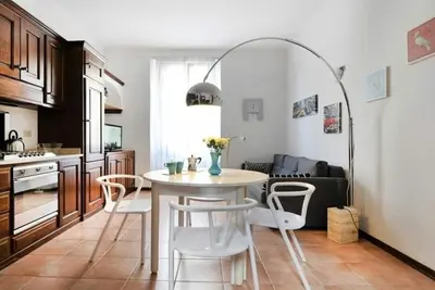 Image de Appartement à Milan avec 1 chambres à coucher, 4 couchages