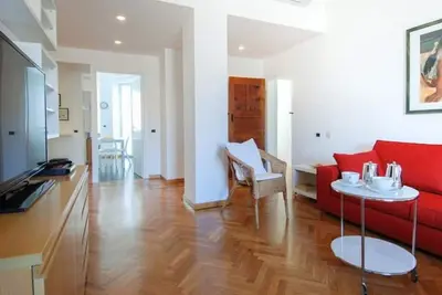 Image de Appartement à Milan avec 2 chambres à coucher, 5 couchages