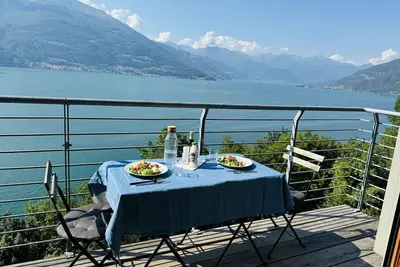 Image de Appartement à Perledo avec 2 chambres à coucher, 4 couchages