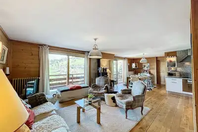 Image de Appartement 4 pièces avec piscine couverte à Combloux