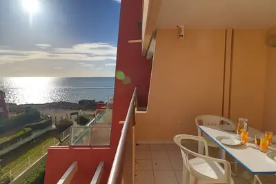 Image de Charmant 2 pièces avec terrasse, piscine et accès direct à la plage à Sète