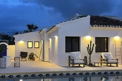 Image de 2 bedroom chalet in xabia