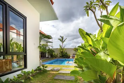 Image de Promo Canggu + Brand New Villa + Huge Pool +Ps5!