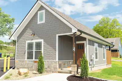 Image de 5 Minutes From Dollywood/In DwTn Pigeon Forge