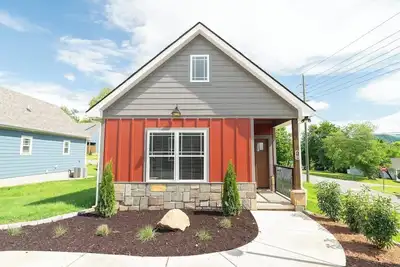 Image de 5 Minutes From Dollywood/In DwTn Pigeon Forge