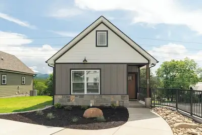 Image de 5 Minutes From Dollywood/In DwTn Pigeon Forge