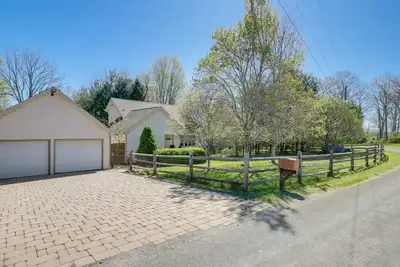 Image de Fenced Pet-Friendly Alexander Home: 7 Mi to Asheville!