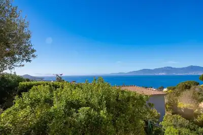 Image de Maison en Bord de mer - Casa L'albitronu