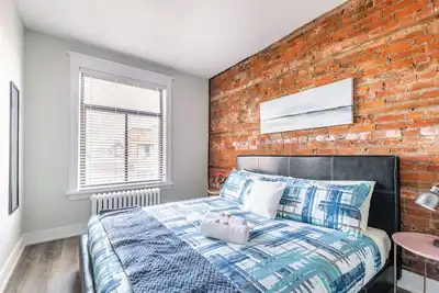 Image de 1br Apt in Hamilton's Best Neighbourhood
