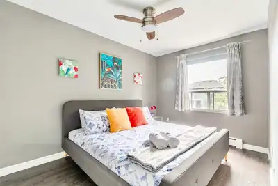 Image de Modern 2br - King Bed Apartment - Prime Location!