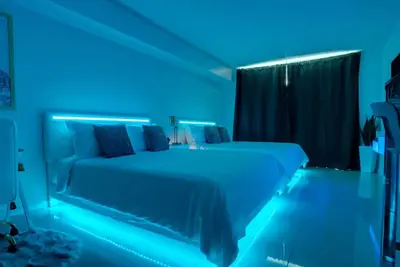 Image de Modern Studio with Balcony, Pool, Gym & Games