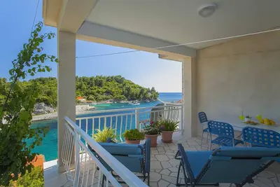 Image de Two bedrooms apartment for 5 persons with sea view