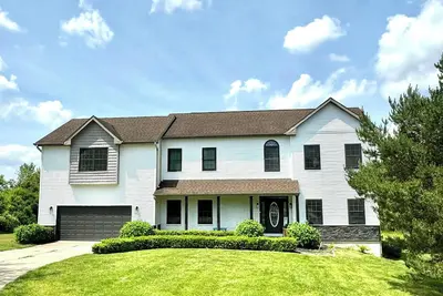 Image de Big secluded house close to Chicago and Lake Michigan,