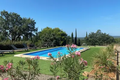 Image de Villa Contemporaine Avec Piscine et Jardin, Proche Lacs et Gorges du Verdon
