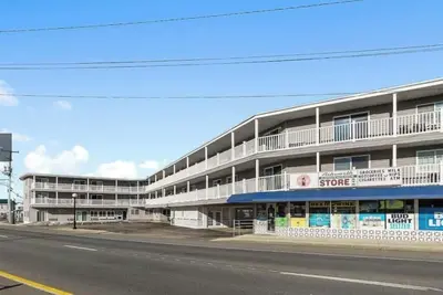 Hampton Beach Getaway