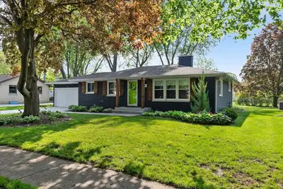 Image de Monthly Discount! Porch&Firepit!