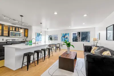 Image de 5 Beds Spacious House - Walk to Seattle University