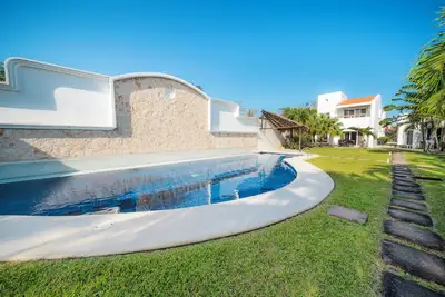 Image de Luxury 3 Bedroom Villa with Pool - At Playacar Ii - Mayamar G1