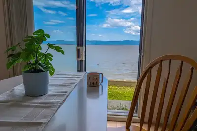 Image de Les Chalets Bleus - Beau chalet au bord de l'eau - Chalet 6