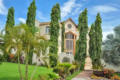 Image de Mandela Court Grenada