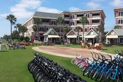 Image de Charming Studio 30a, Seacrest! Walk to Rosemary! Free Private Beach Access!