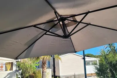 Image de Mobile Home Avec une Belle Terrasse et Grand Jardin à 200 m de la Plages