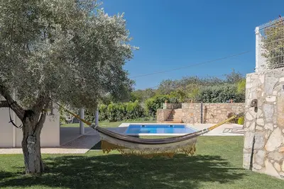 Image de Stunning Villa w/ Pool