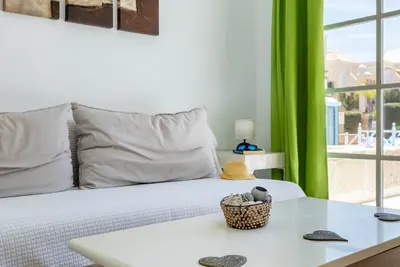 501 Yucca Park Deuxième ligne vers la plage, piscine et Wi Fi gratuit