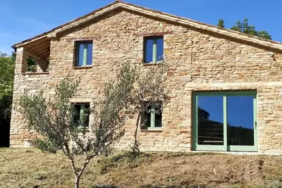 Image de 2 Bedroom Private vacation home in Marche
