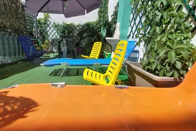 Image de cin:It092009c2000p1570